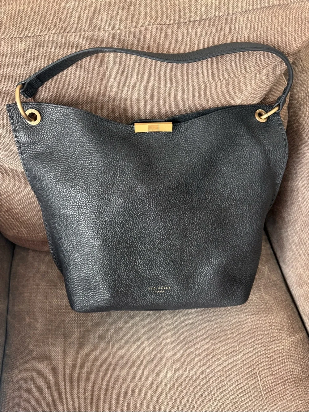 Ted Baker Candiee Black Pebbled Leather Hobo Shoulder Bag Gold Hardware